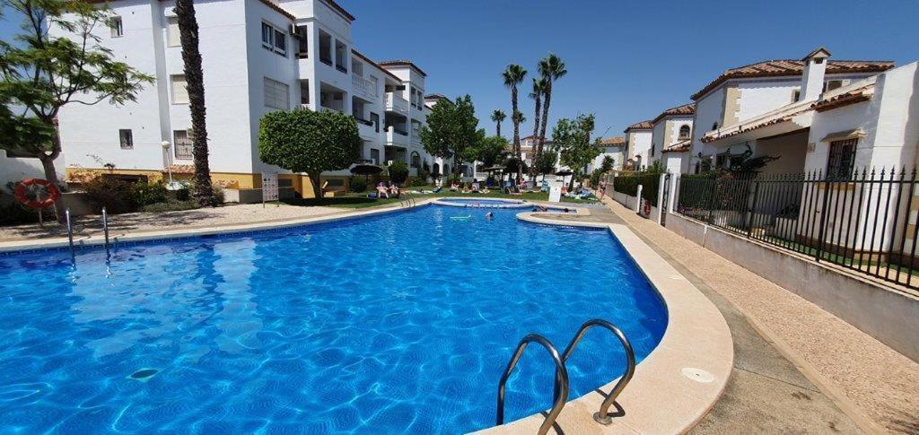 Fabulous 2 Bed 2 Bath Apartment ! Villamartín Exterior foto